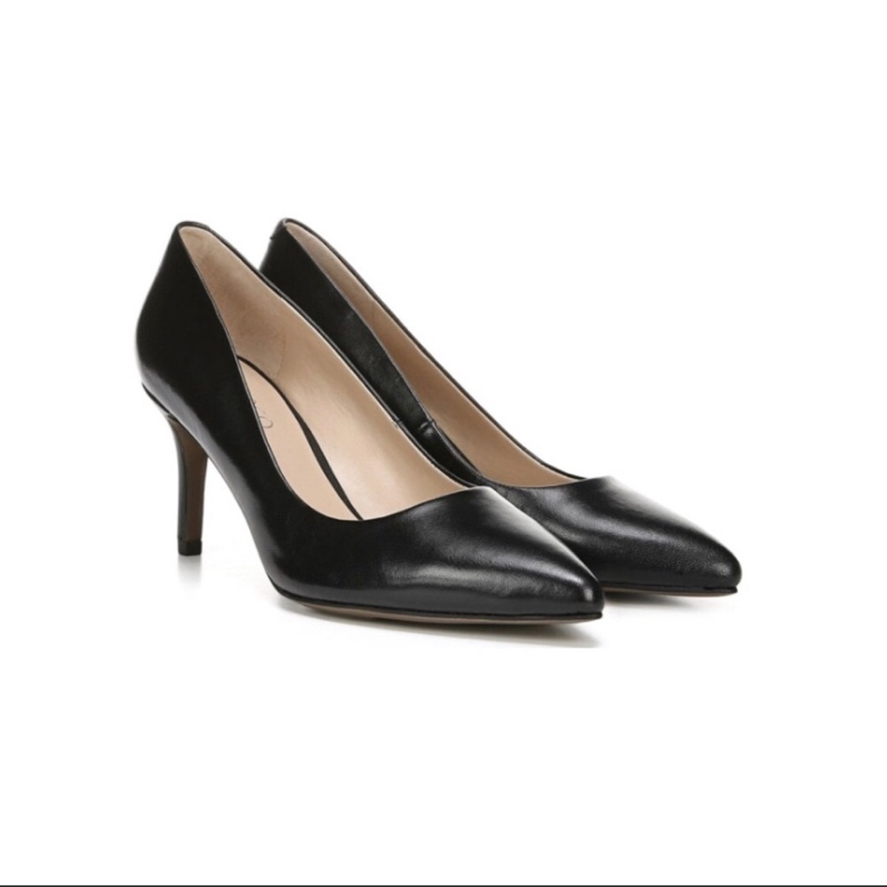 Like NEW! Franco Sarto Black Pointed Toe Leather Pumps
